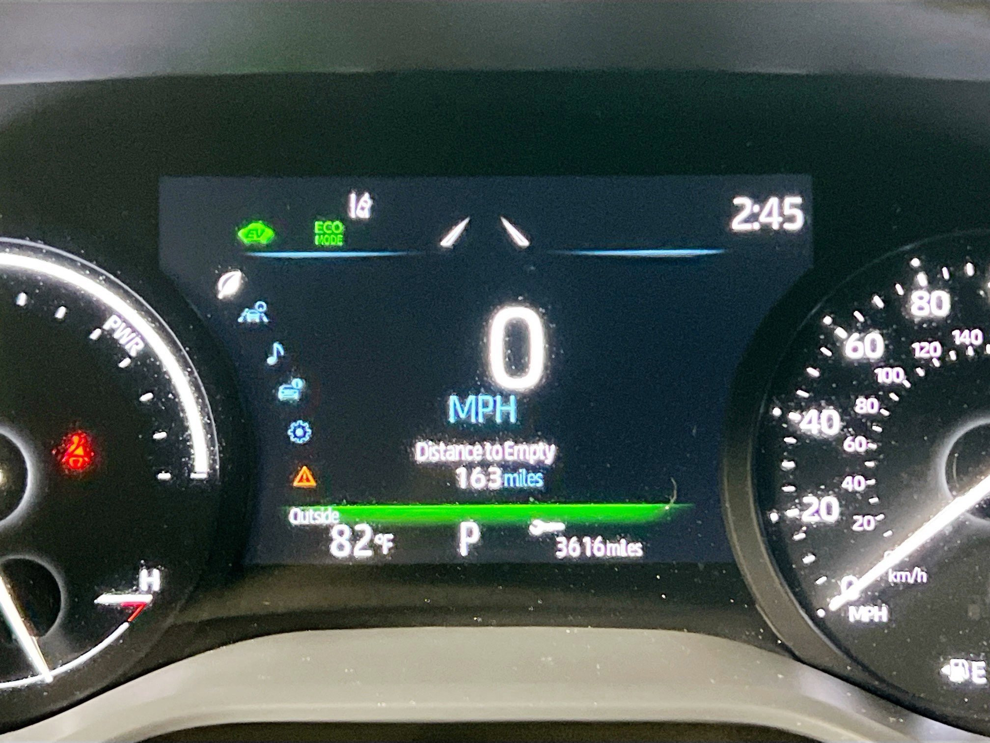 Used 2025 Toyota Sienna XLE FWD image 23