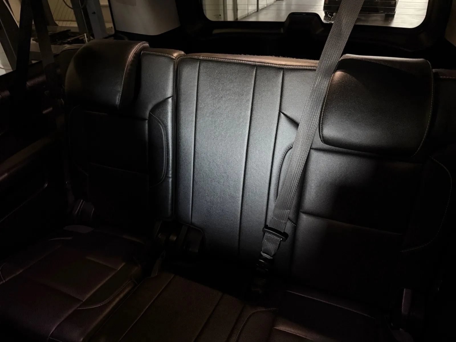 Used 2020 Chevrolet Suburban Premier AWD/4WD image 19
