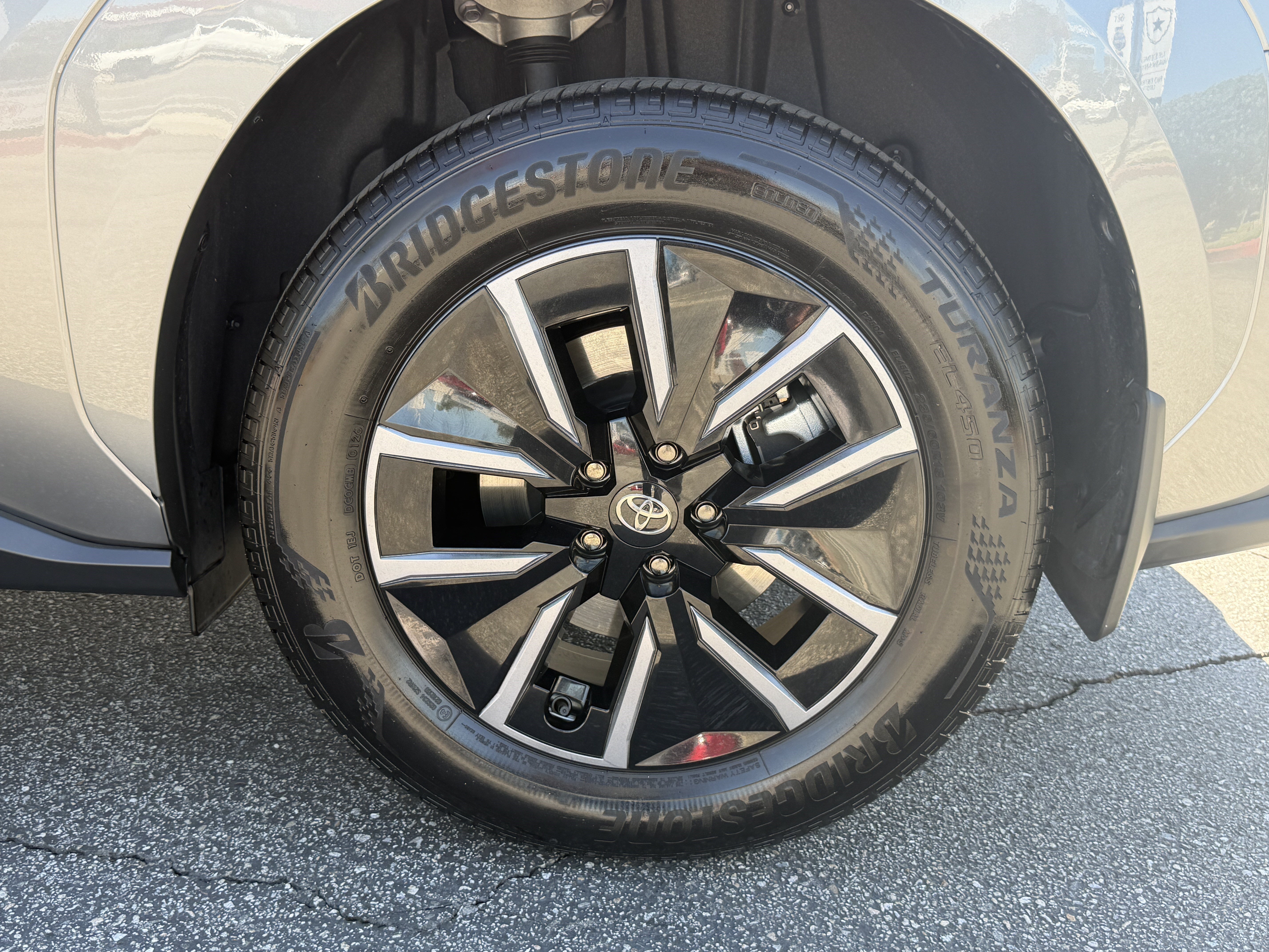 Used 2026 Toyota bZ FWD image 11