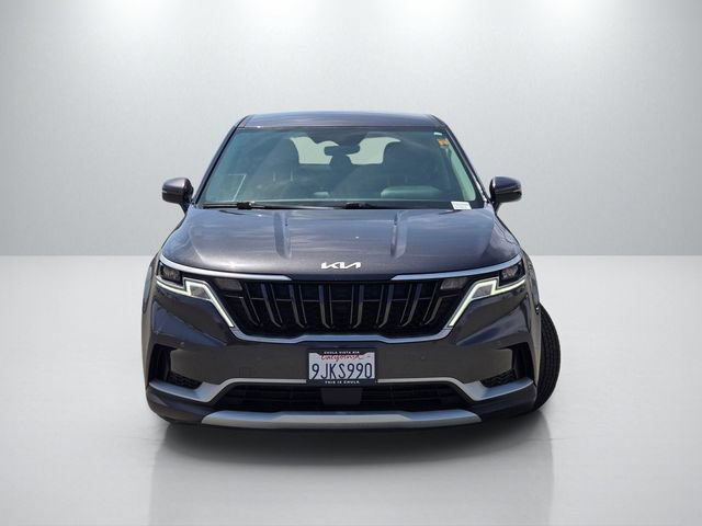 Used 2024 Kia Carnival EX FWD image 2