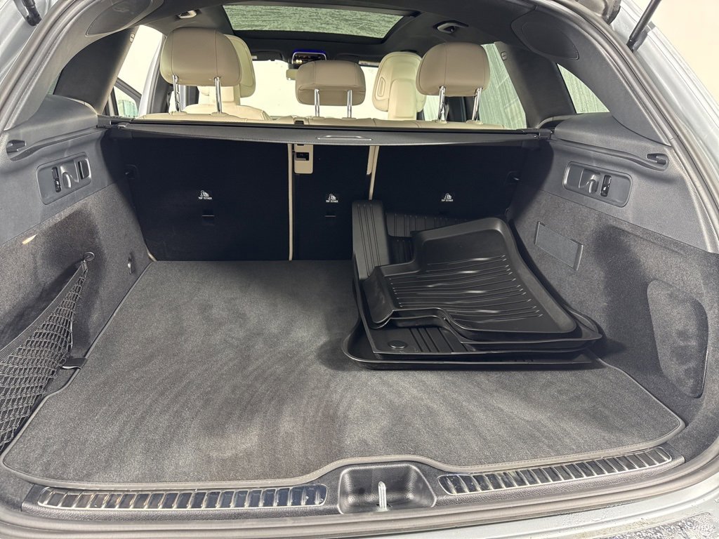 Certified 2025 Mercedes-Benz GLC 300 4MATIC image 16