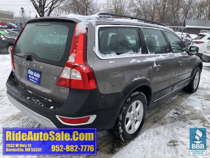 Used 2011 Volvo XC70 3.2 image 5