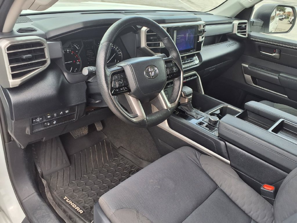 Used 2022 Toyota Tundra SR5 AWD/4WD image 22