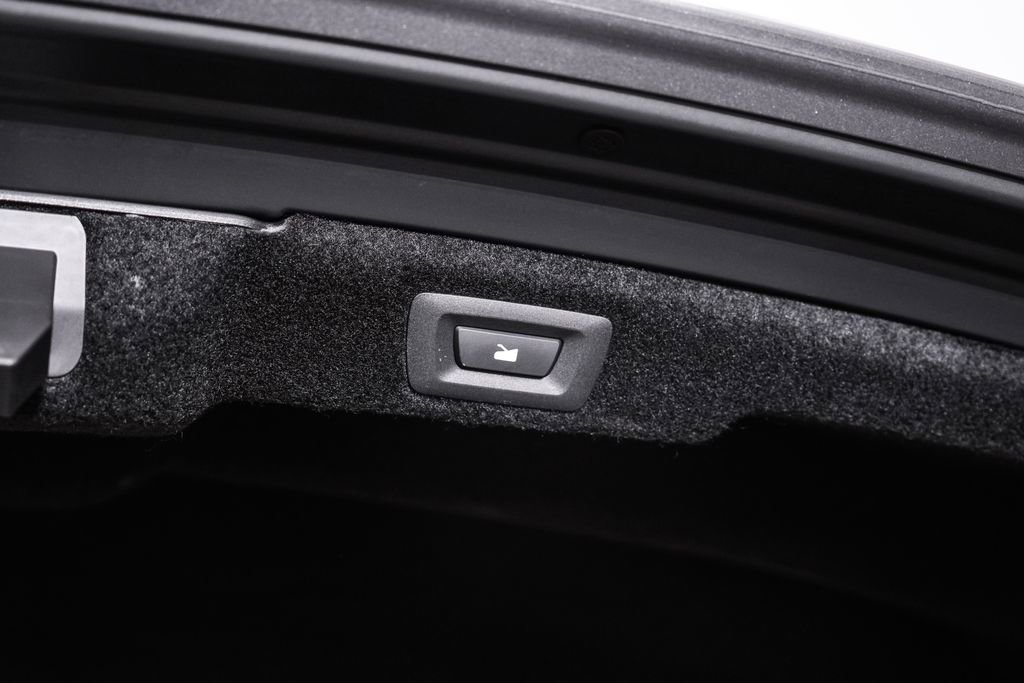 Used 2024 Lucid Air Touring image 55