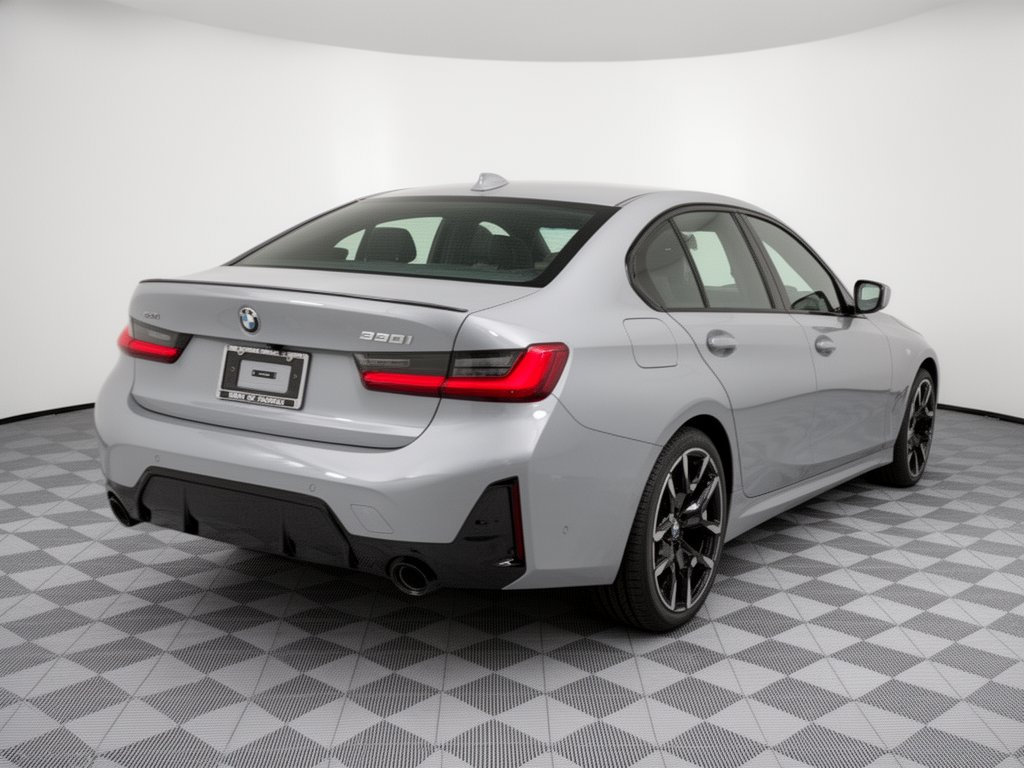 New 2026 BMW 330i xDrive Sedan w/ M Sport Package AWD/4WD image 9