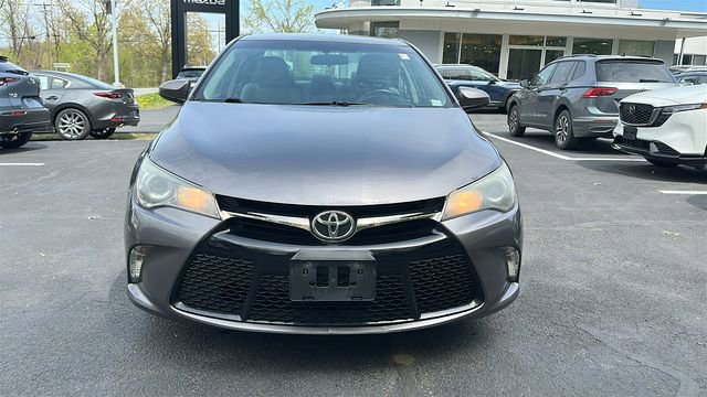 Used 2015 Toyota Camry SE FWD image 3