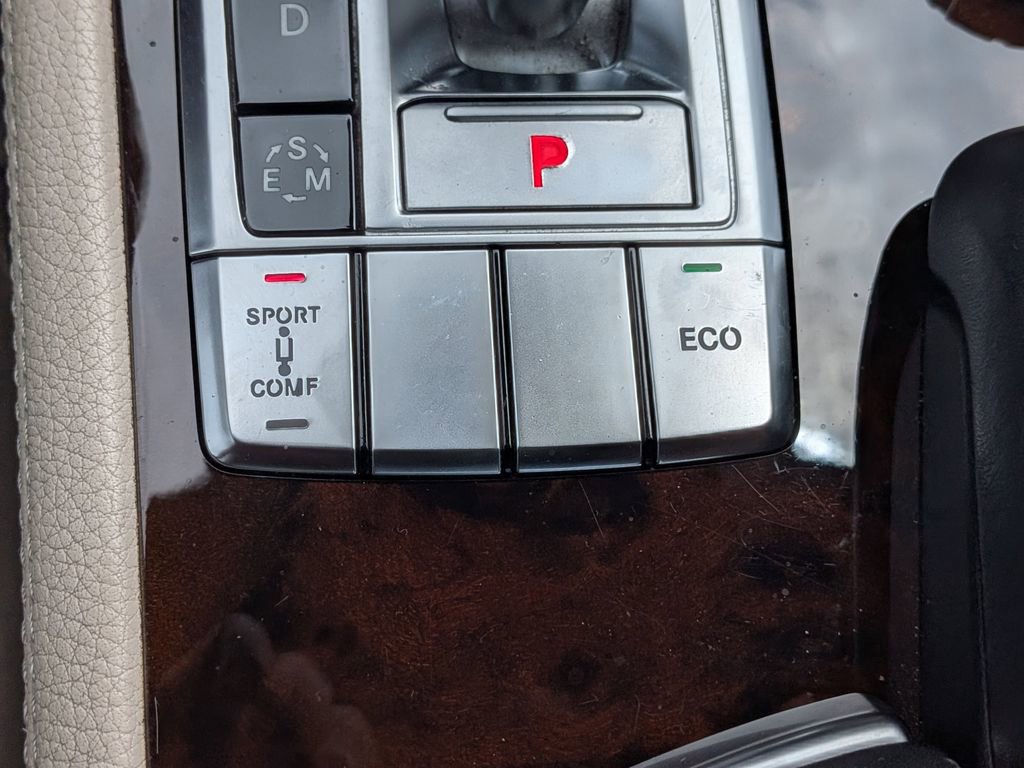 Used 2013 Mercedes-Benz SL 550 image 19