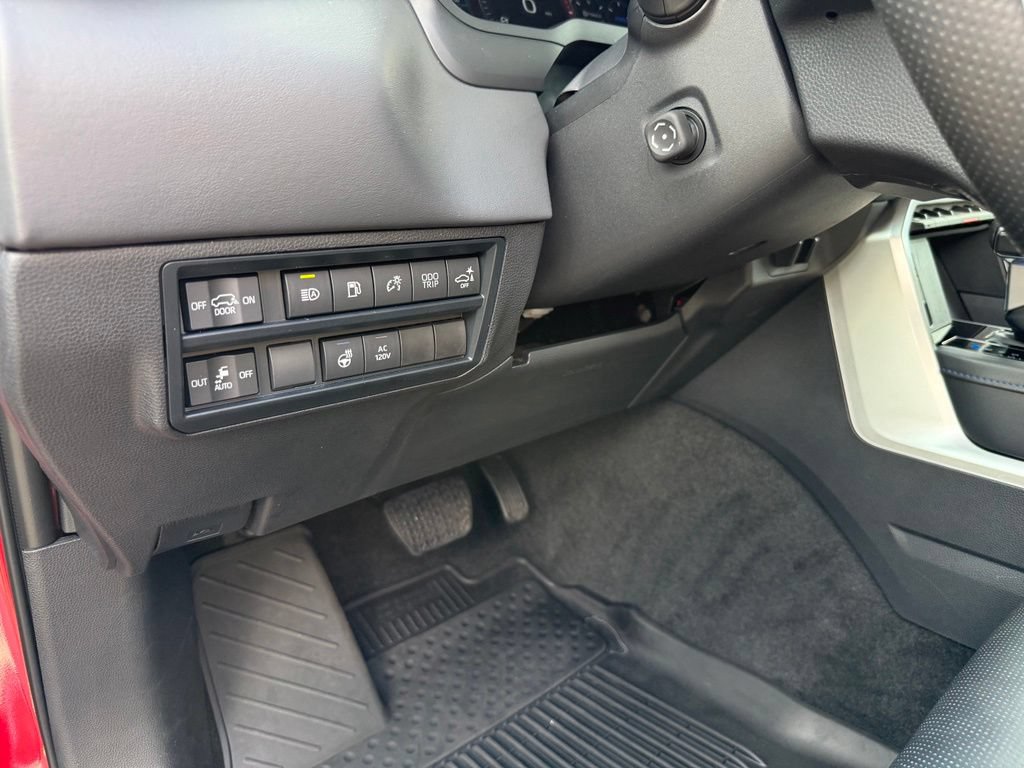Certified 2024 Toyota Sequoia Platinum AWD/4WD image 16