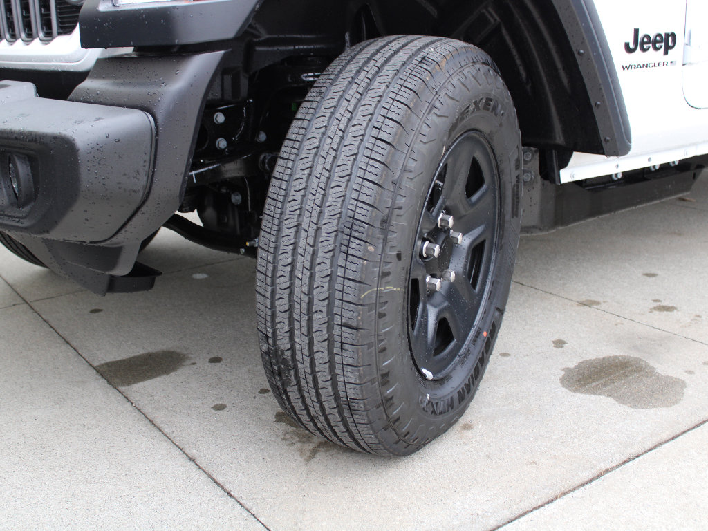 New 2026 Jeep Wrangler Sport AWD/4WD image 39