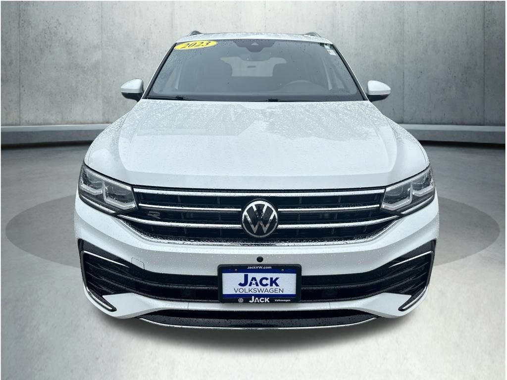 Used 2023 Volkswagen Tiguan SEL R-Line AWD/4WD image 12