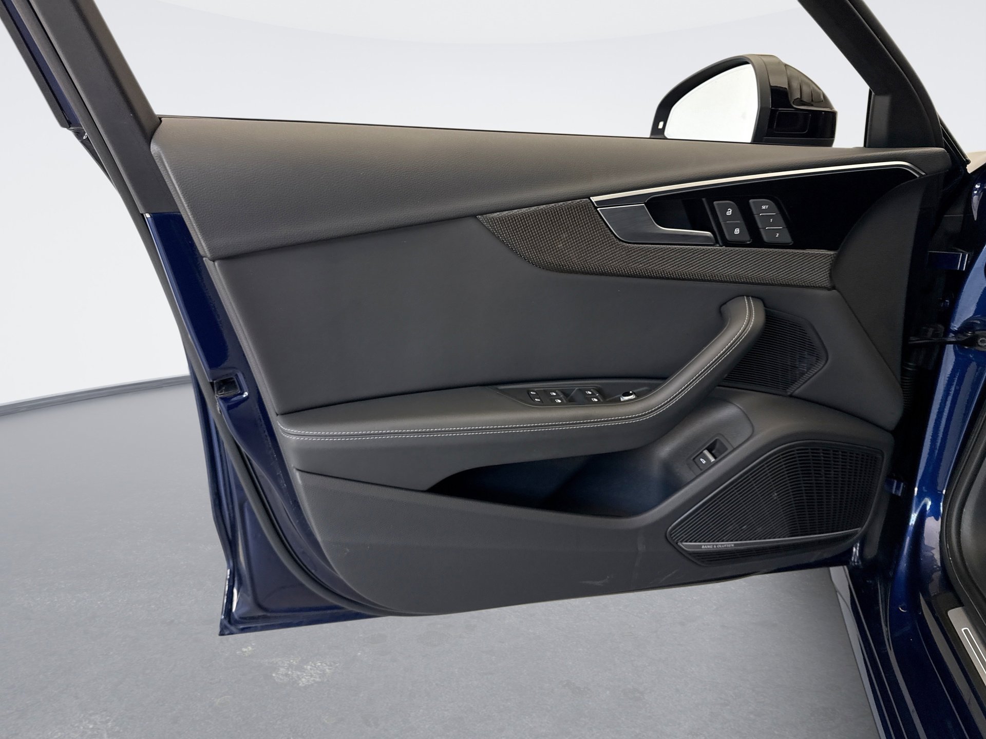 Used 2022 Audi S4 Premium Plus w/ Premium Plus Package image 9