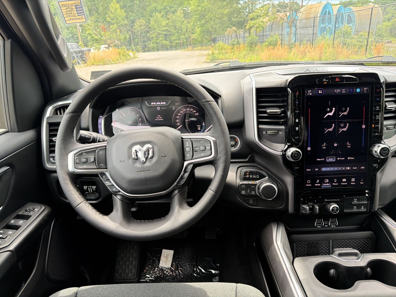 New 2026 RAM 1500 Big Horn AWD/4WD image 16