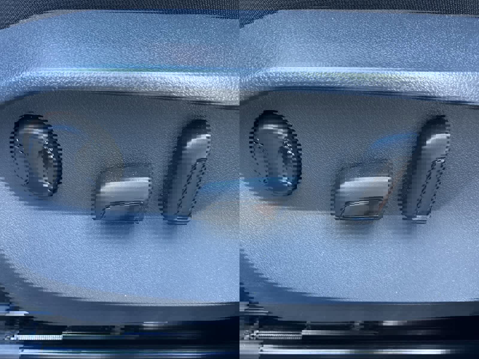 Used 2022 Volkswagen Taos SE image 30