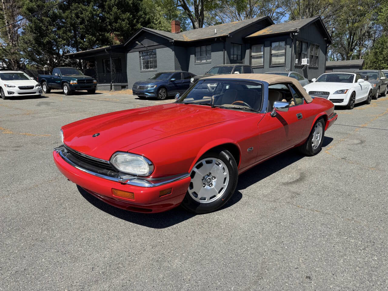 Used 1996 Jaguar XJS 4.0 Convertible image 2