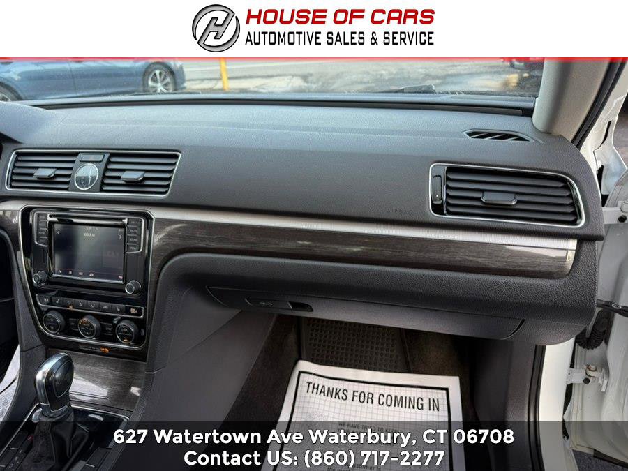 Used 2017 Volkswagen Passat 1.8T SE image 39