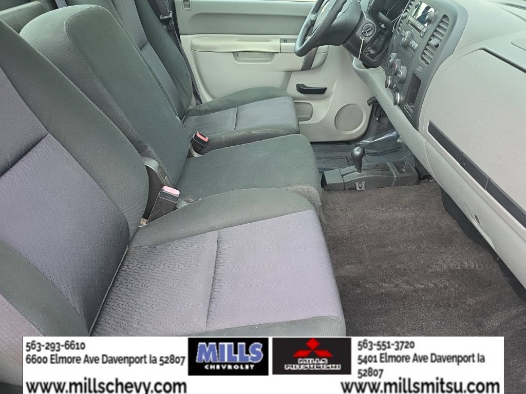 Used 2013 Chevrolet Silverado 1500 W/T w/ LS Package AWD/4WD image 11