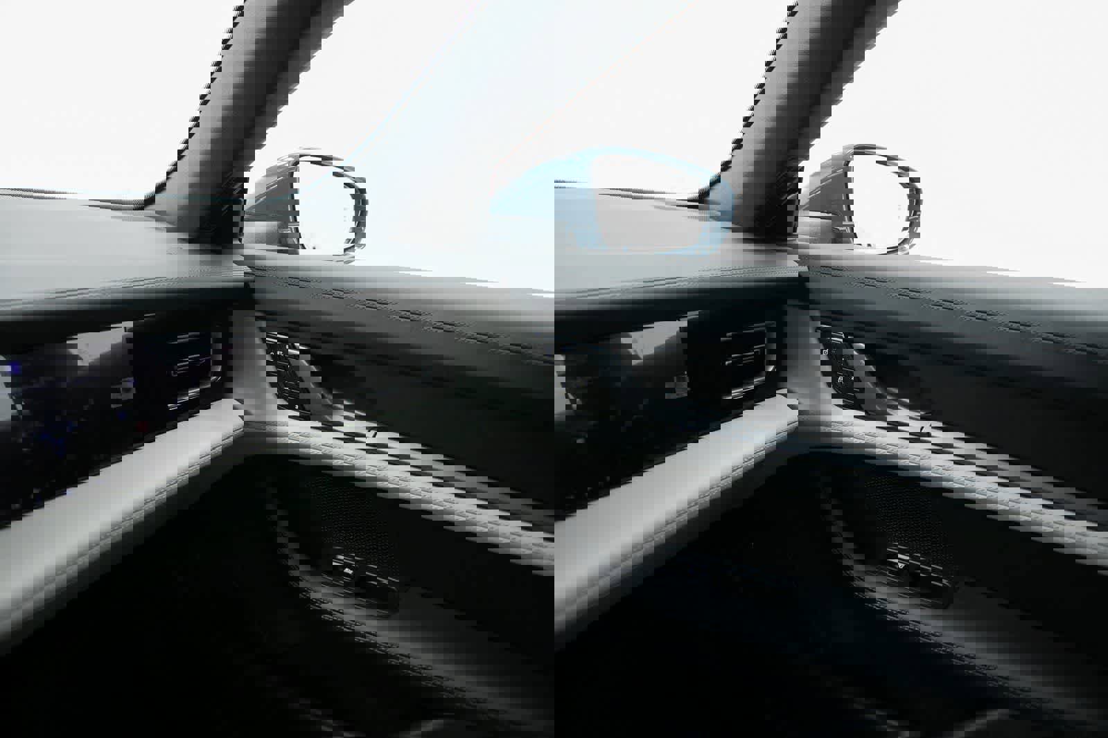 New 2026 Porsche Taycan 4S image 24