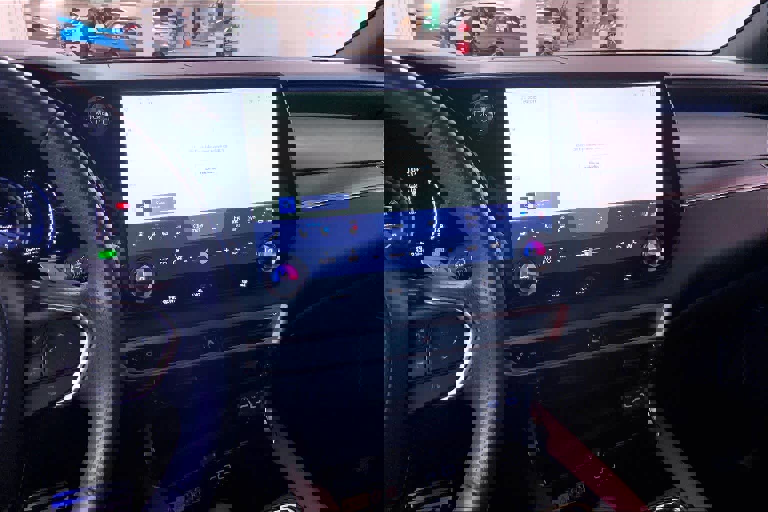 Used 2023 Lexus RX 500h F Sport image 6