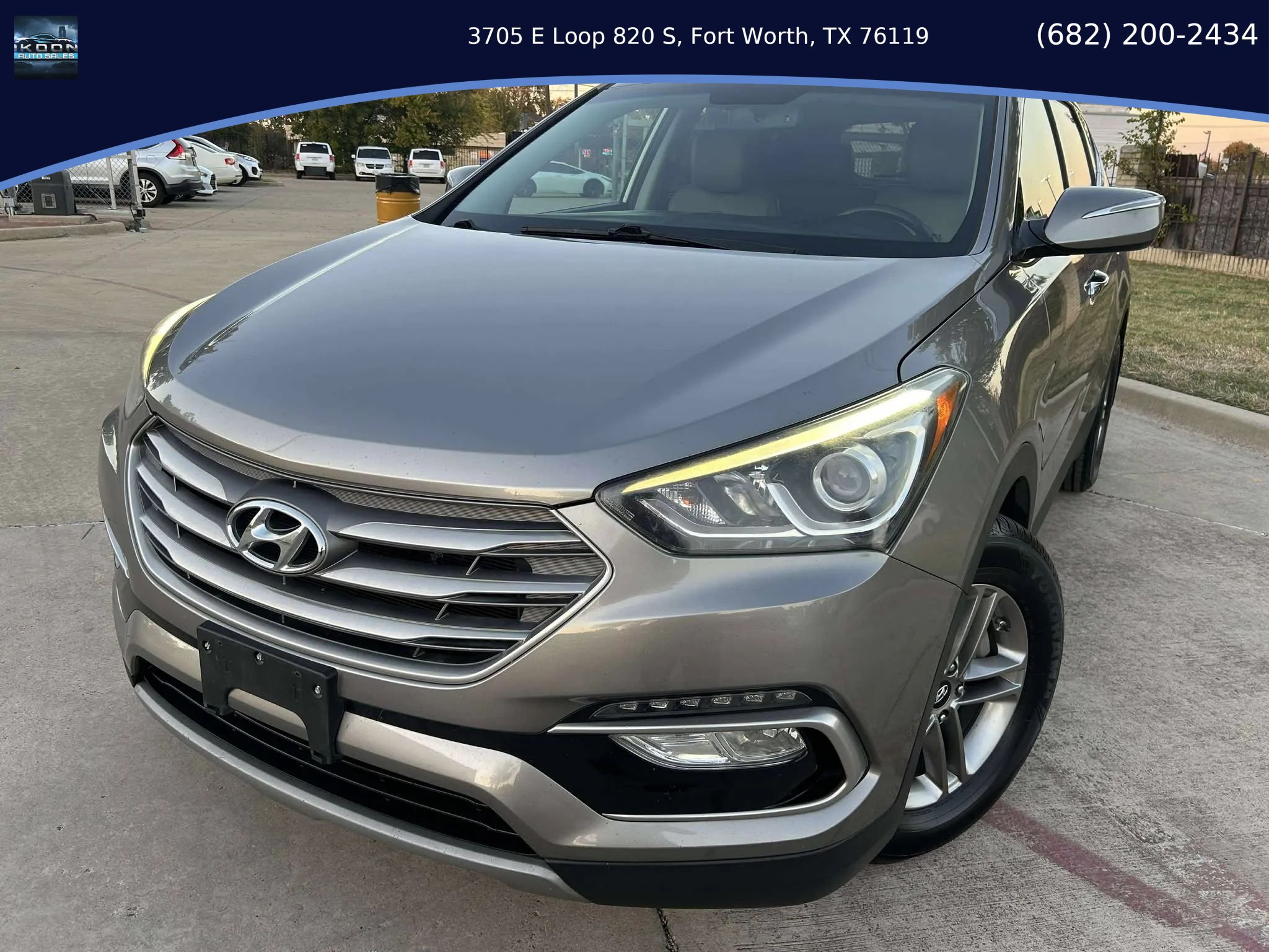 Used 2017 Hyundai Santa Fe Sport FWD image 1