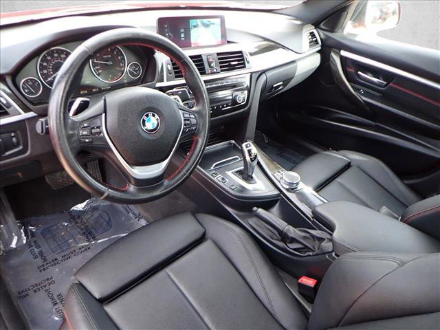 Used 2017 BMW 330i xDrive 330i xDrive image 9