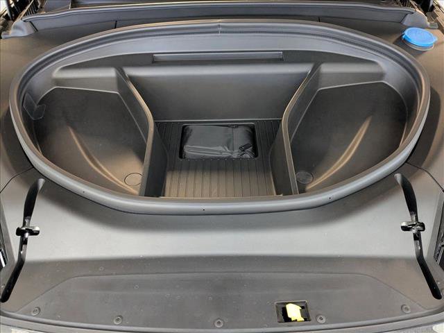 New 2025 Volvo EX90 Ultra image 17