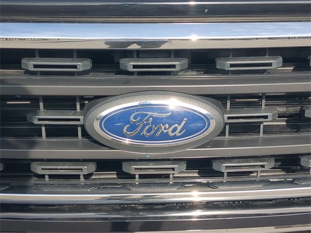 Used 2019 Ford F250 XLT w/ XLT Premium Package image 11