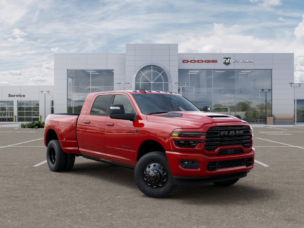 New 2026 RAM 3500 Laramie AWD/4WD image 6