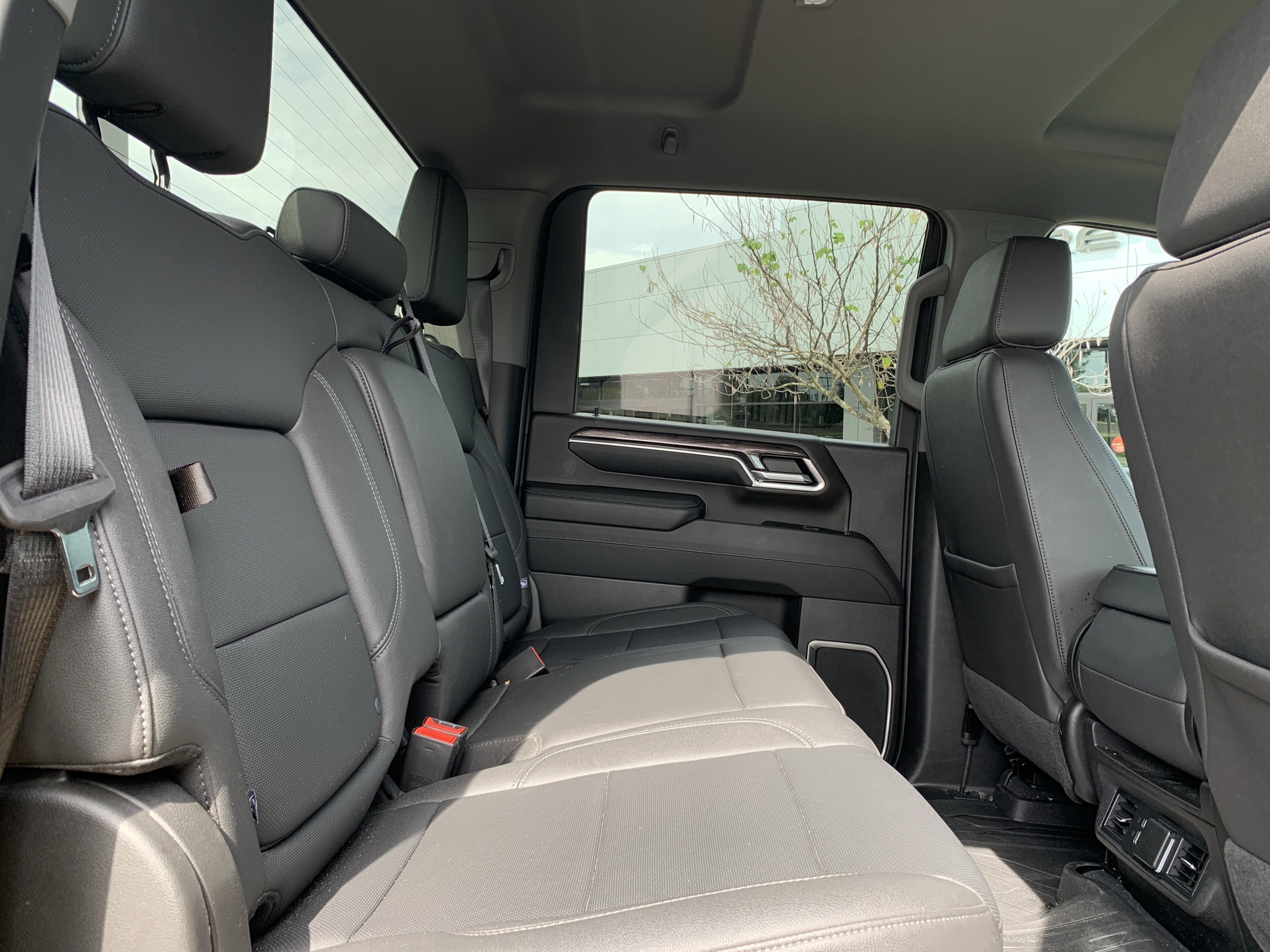 Used 2024 Chevrolet Silverado 2500 LTZ image 33