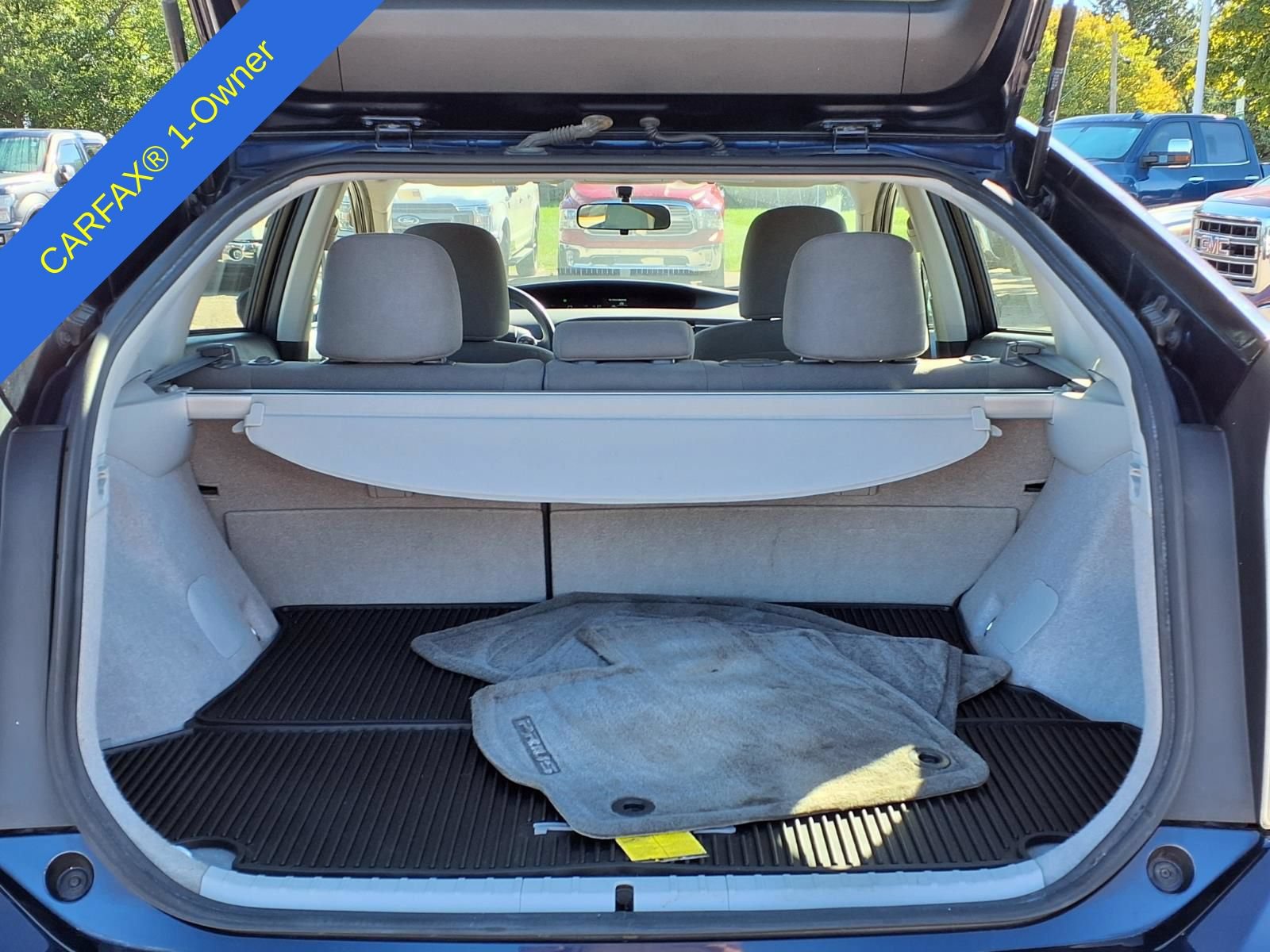 Used 2015 Toyota Prius Three FWD image 11