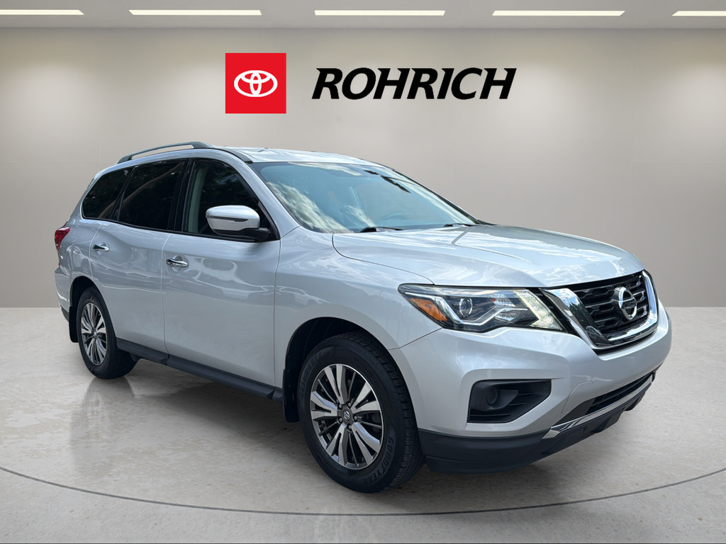 Used 2019 Nissan Pathfinder S AWD/4WD image 4