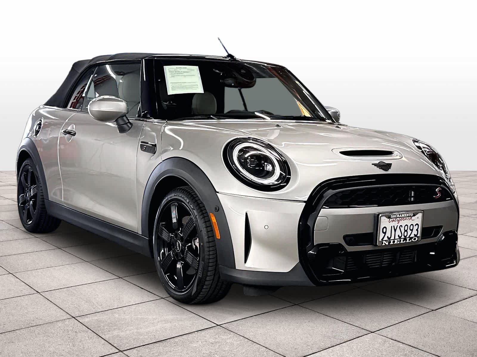 Used 2024 MINI Cooper S FWD image 2