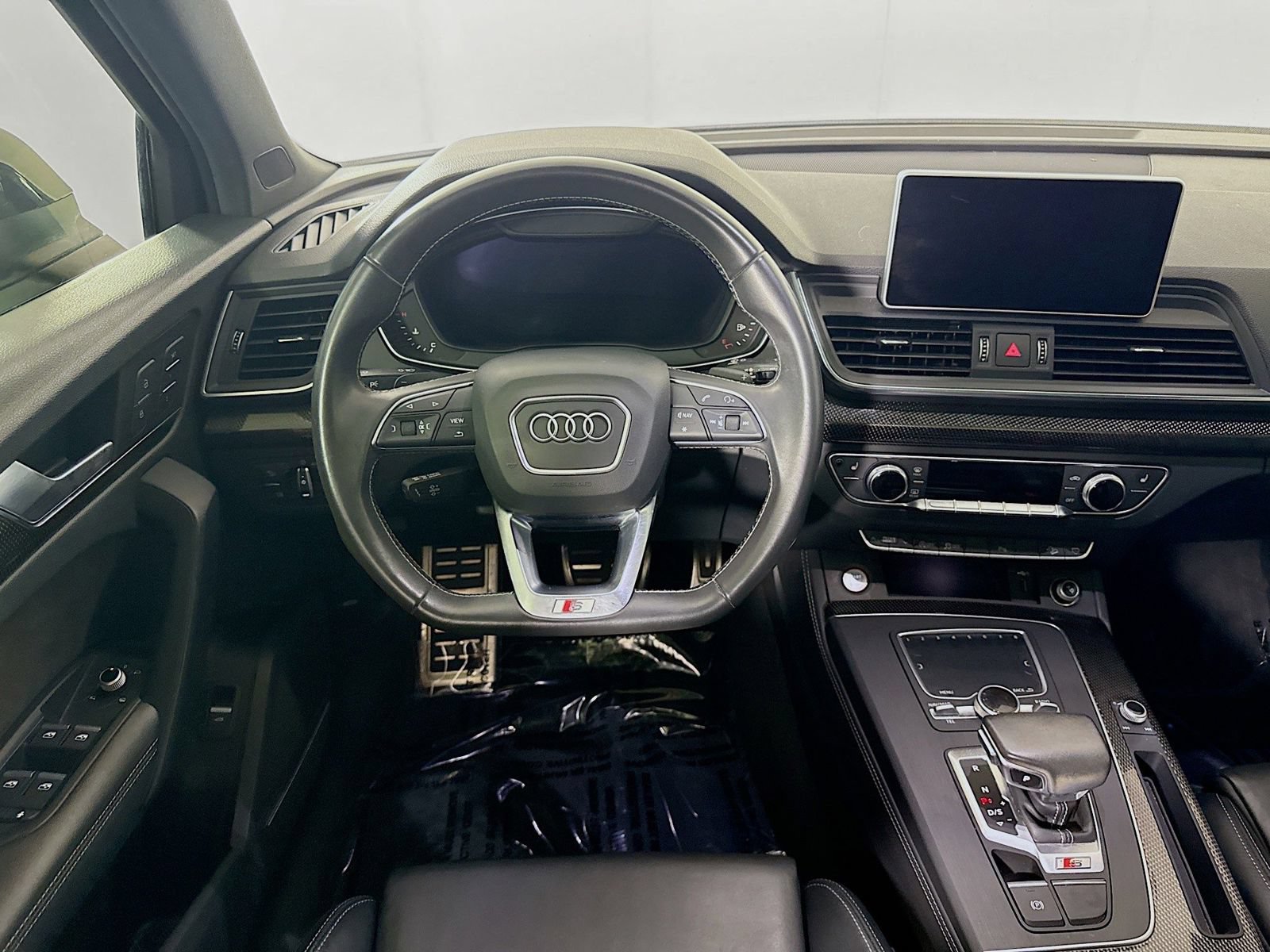 Used 2020 Audi SQ5 Premium Plus w/ Premium Plus Package AWD/4WD image 23