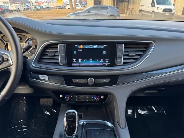 Used 2018 Buick Enclave Premium w/ Experience Buick Package image 2