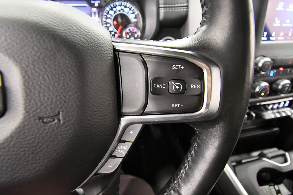 Used 2020 RAM 1500 Laramie w/ Sport Appearance Package AWD/4WD image 21