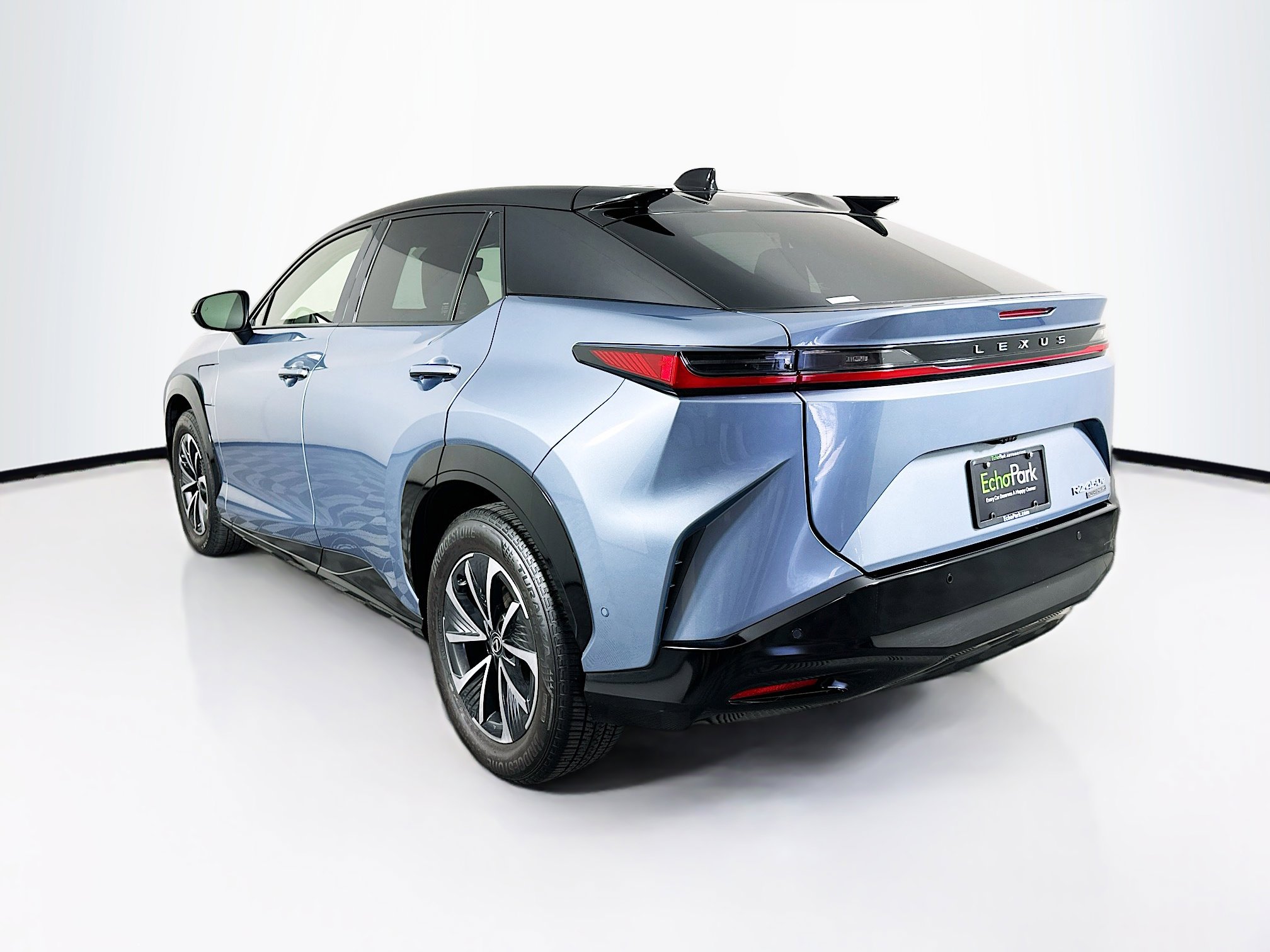 Used 2023 Lexus RZ 450e Premium w/ Technology Package AWD/4WD image 5