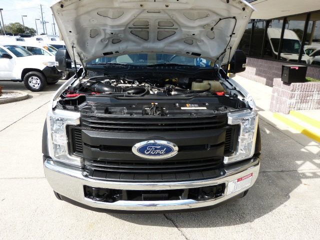 Used 2019 Ford F550 2WD Regular Cab Super Duty image 9