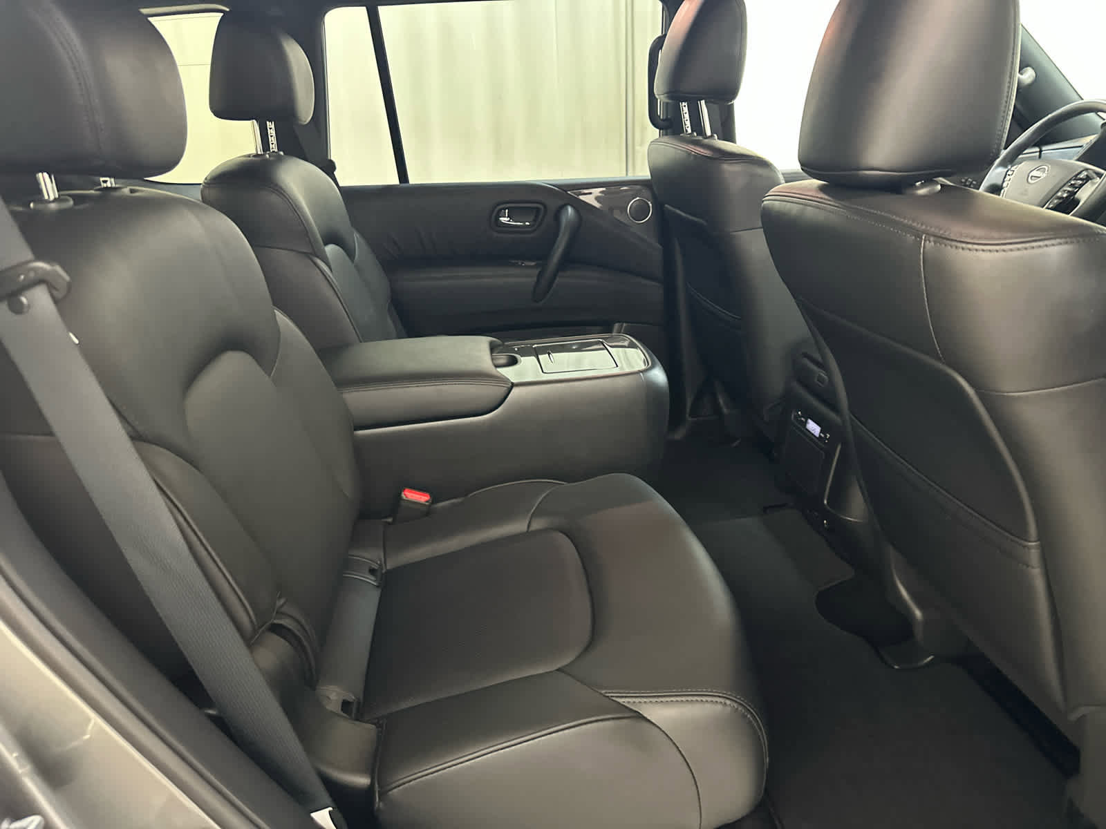 Certified 2024 Nissan Armada SL w/ Midnight Edition Package image 20