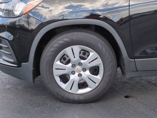 Used 2018 Chevrolet Trax LS image 7