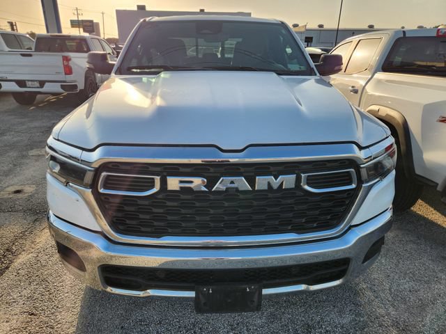 Used 2025 RAM 1500 Big Horn AWD/4WD image 2