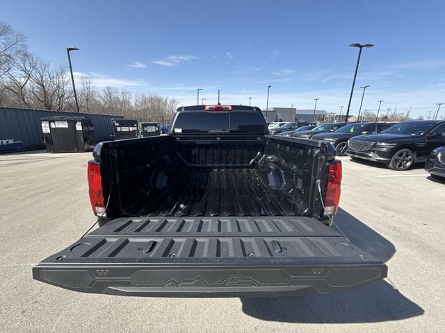 Used 2025 Chevrolet Colorado Trail Boss image 22