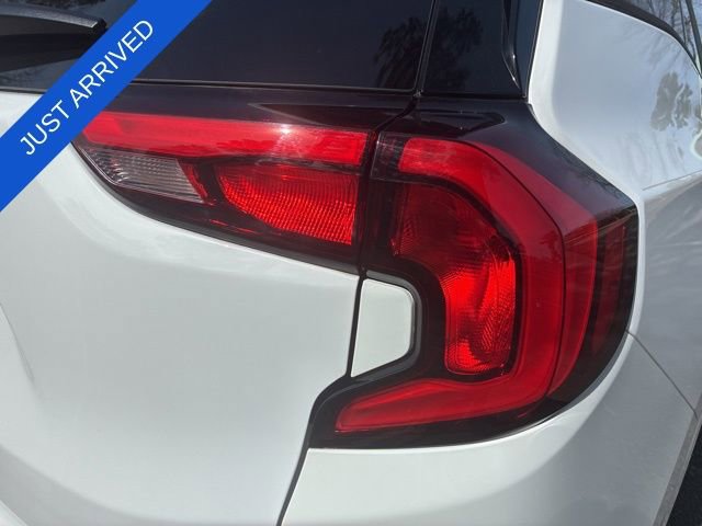 Used 2020 GMC Terrain Denali w/ Denali Premium Package FWD image 14