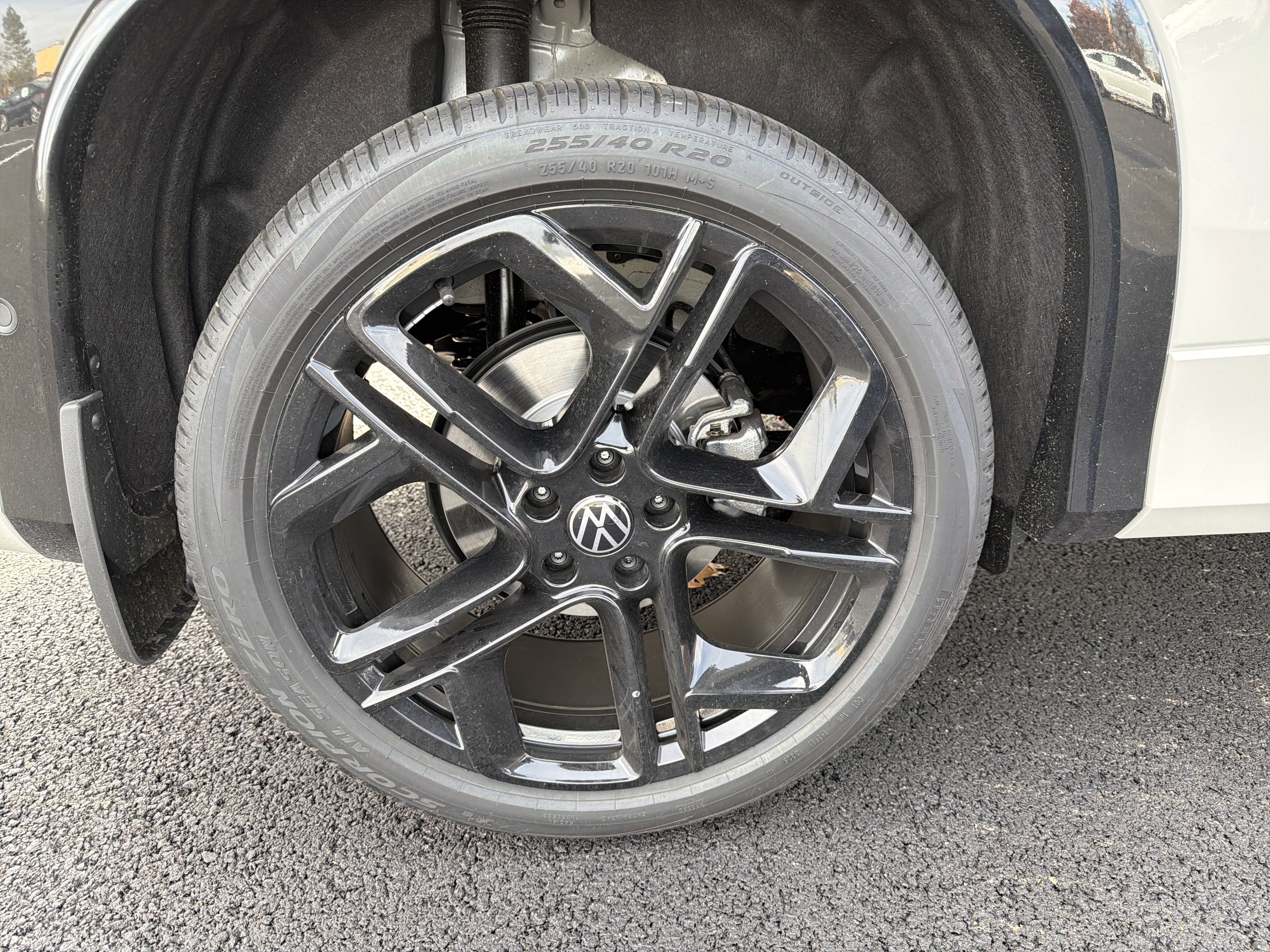 New 2026 Volkswagen Tiguan SE R-Line image 34