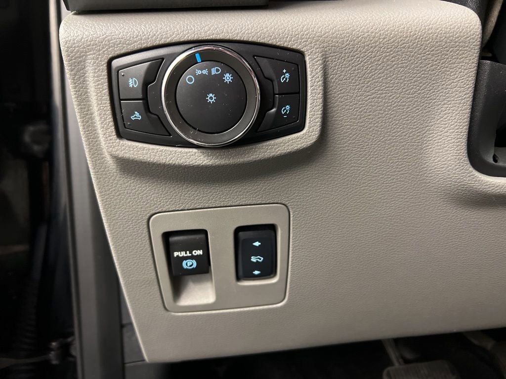 Certified 2018 Ford F150 XLT w/ Equipment Group 302A Luxury image 24