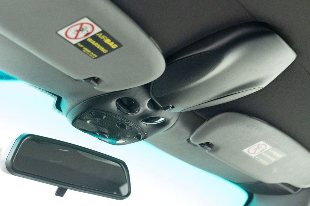 Used 2003 Porsche 911 Carrera image 27