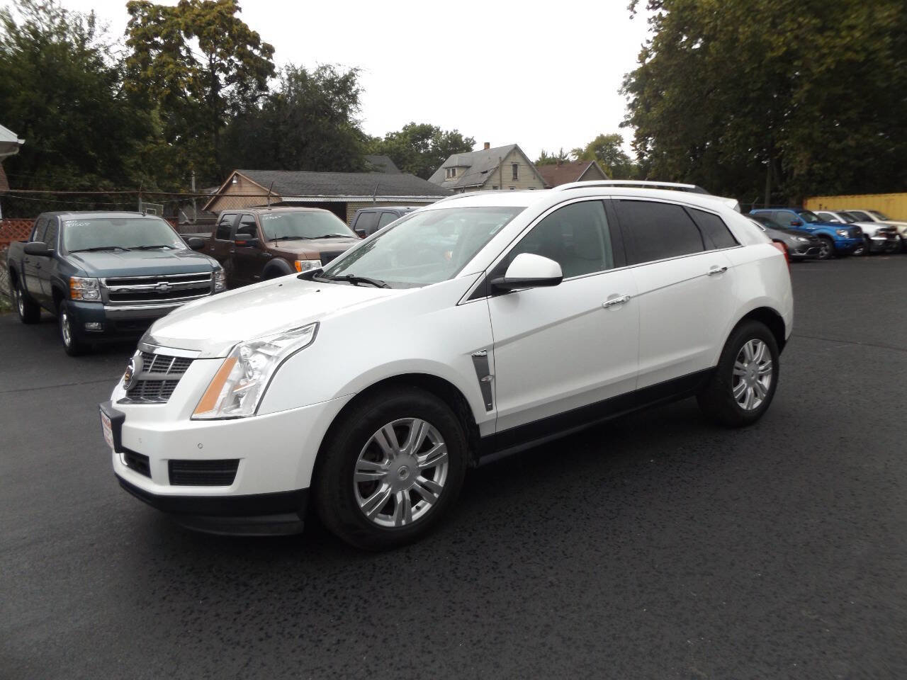 Used 2012 Cadillac SRX Luxury image 1