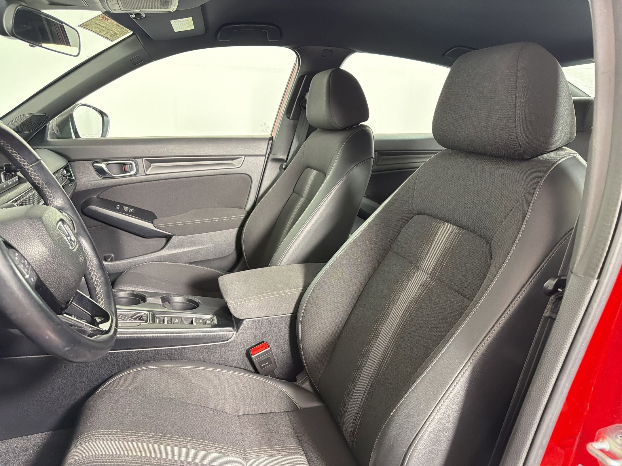 Used 2023 Honda Civic Sport image 4