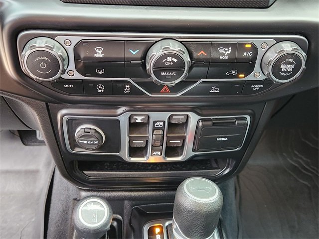 Used 2022 Jeep Wrangler Unlimited Sport image 18
