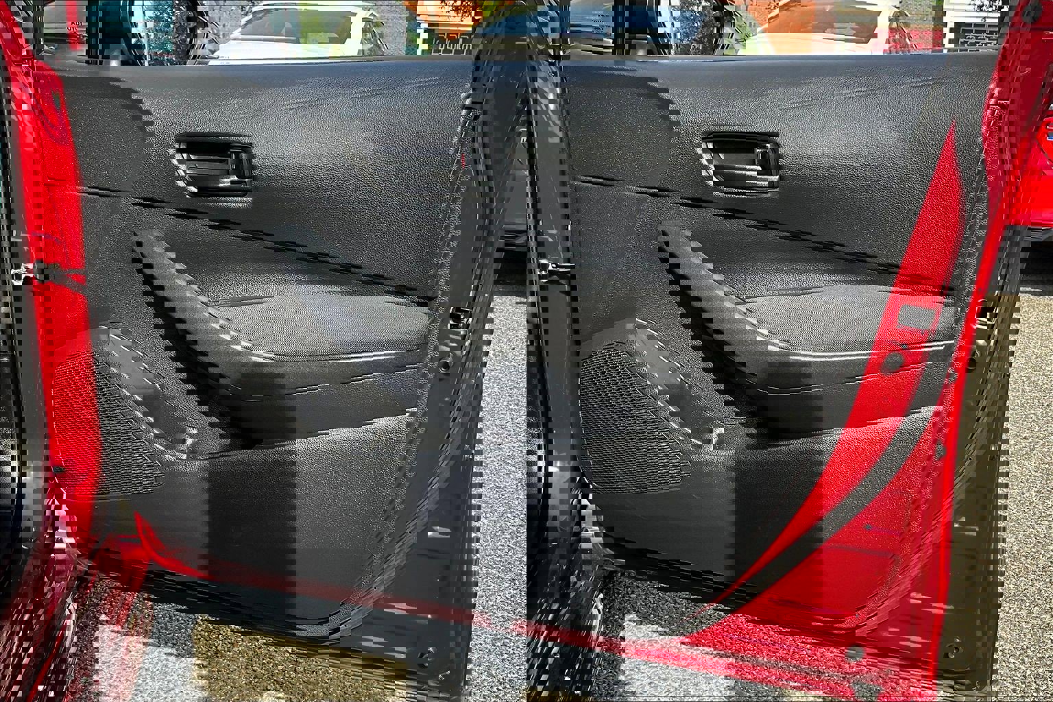 Used 2022 Toyota Corolla LE FWD image 18