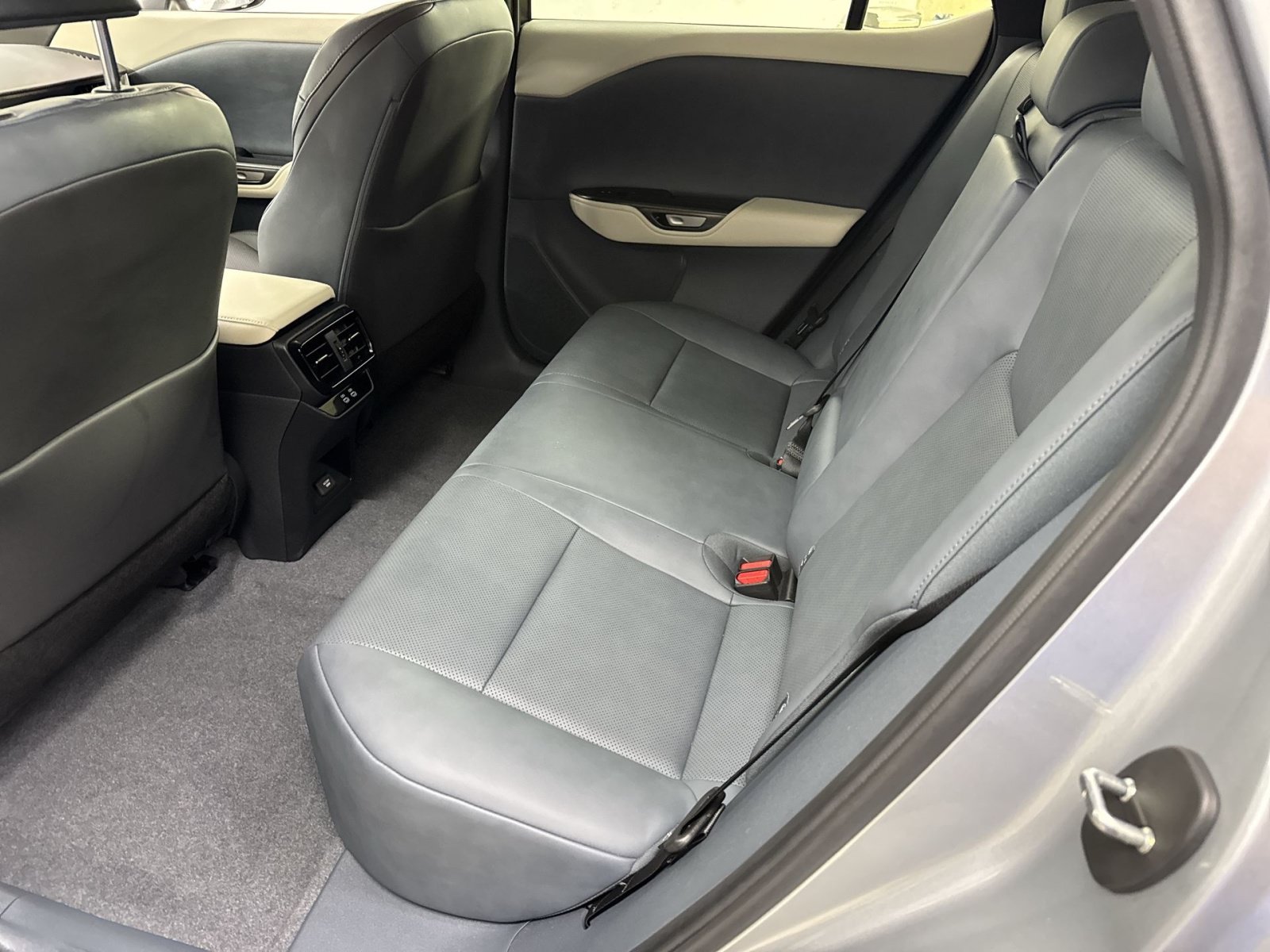 Used 2025 Lexus RZ 300e w/ Accessory Package (2T) FWD image 61