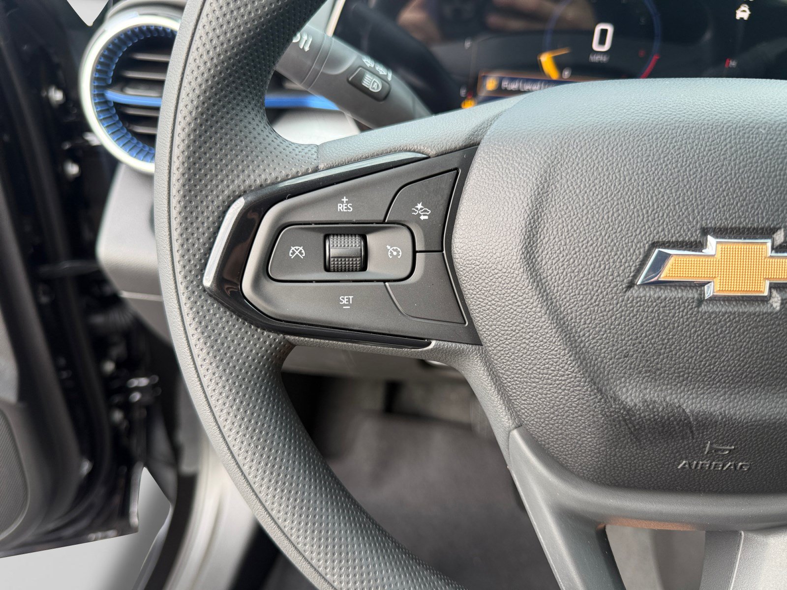 New 2026 Chevrolet Trax LT FWD image 24